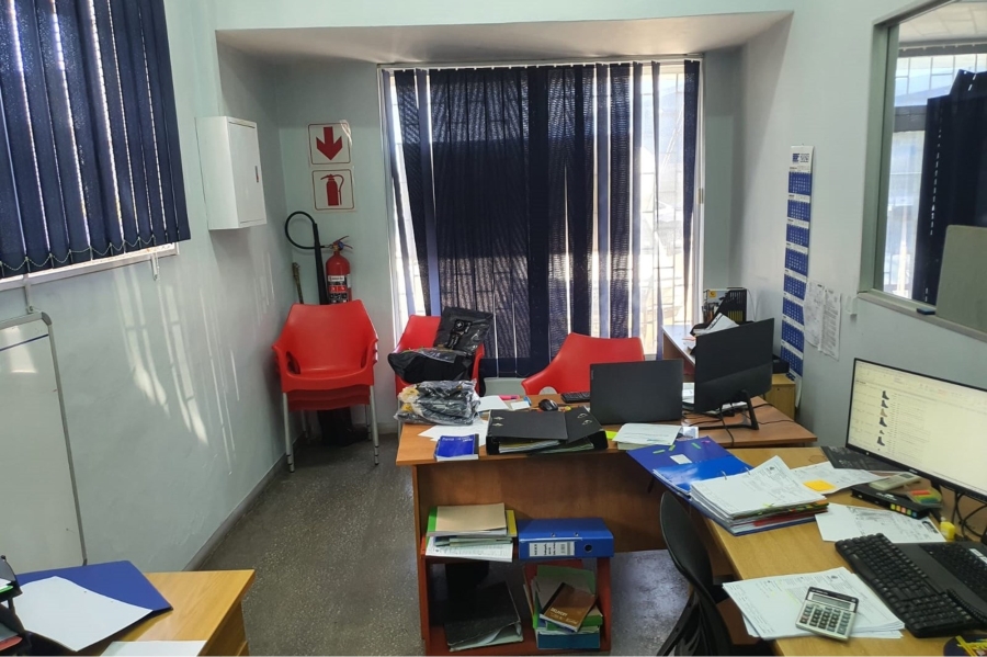 0 Bedroom Property for Sale in Sidwell Eastern Cape